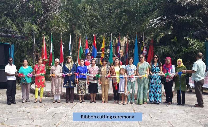 Ribbon_cutting_ceremony_Small