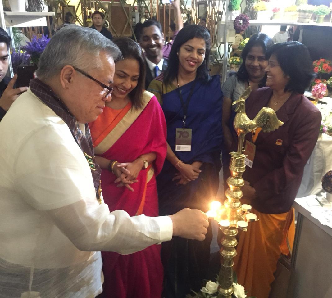 Manila FAME 2019 Opening Ceremony- Lighting of Traditional Oil Lamp with Secretary Ramon Lopez