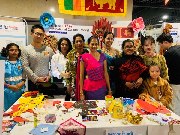 Sri Lanka Embassy, Beijing wins Best Traditional Dress Award at the 2019 Yoofu International Children’s Culture Festival Competition in Beijing